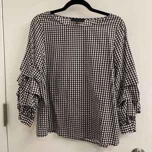 Gingham balloon sleeve blouse